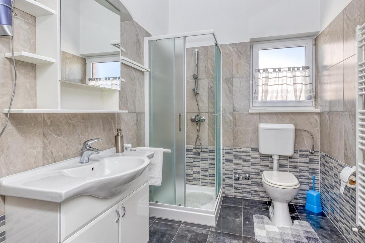 Apartments Kardumovic Kukci Luaran gambar